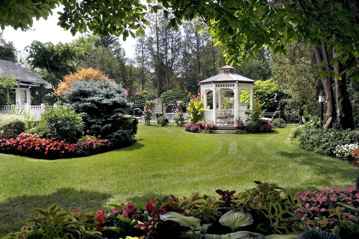 Property Grounds 30 of 33