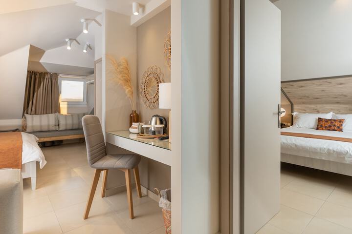 Room 21 of 56