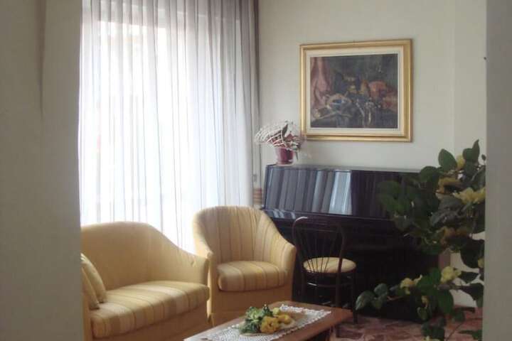 Room 29 of 47