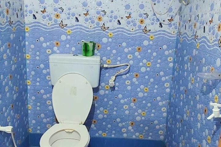 Room 15 of 72