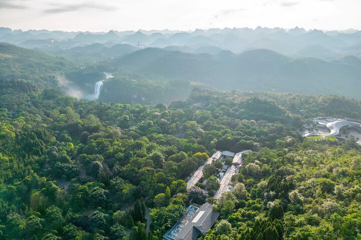 YAOJIA WATERFALL VILLAGE RESORT in Anshun