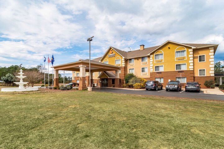Hotel 33 of 33