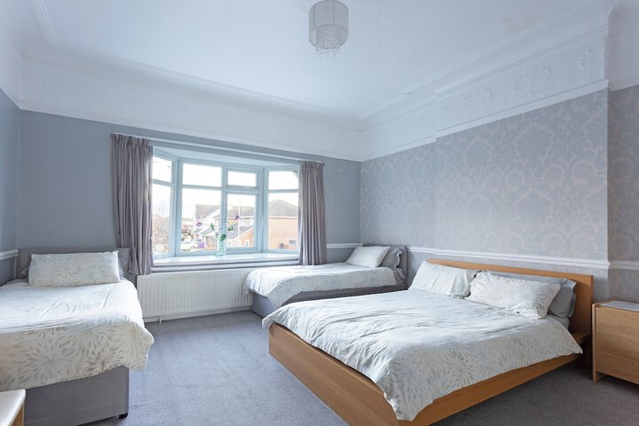 Room 18 of 37