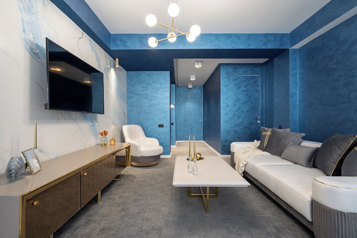 Room 370 of 552