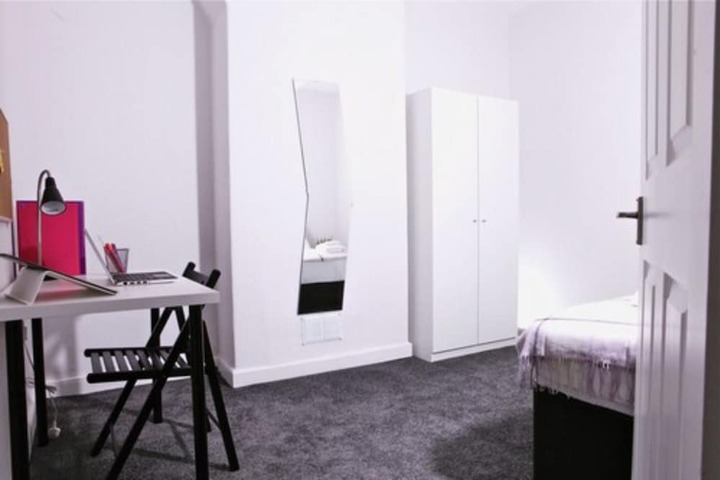 Room 3 of 22