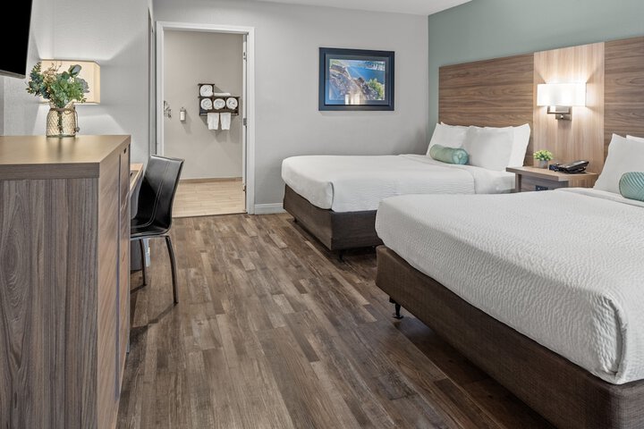 Room 10 of 50