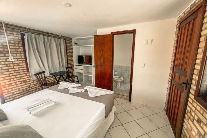 Room 8 of 49