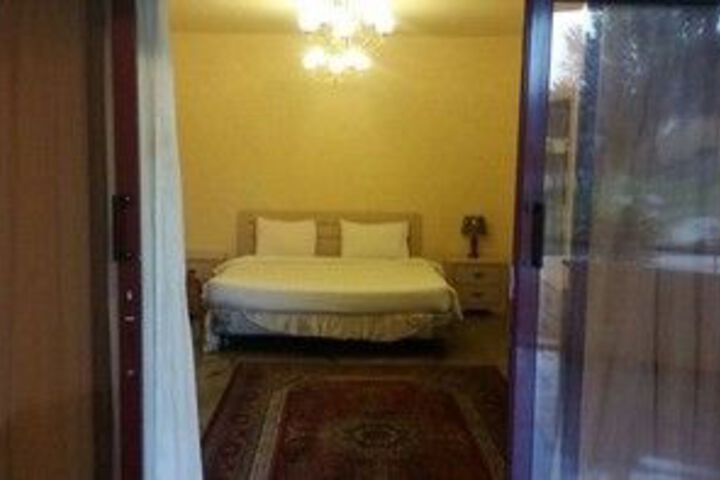 Room 21 of 51