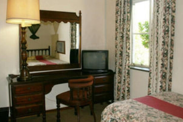 Room 15 of 20