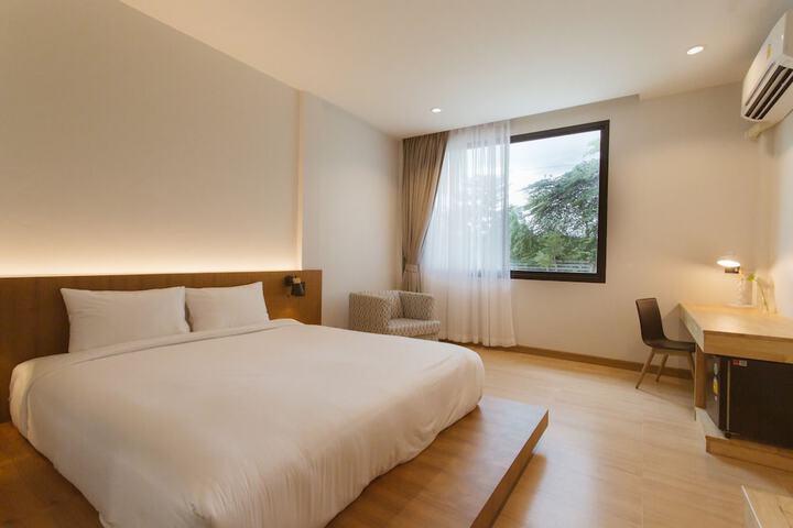 Room 36 of 103