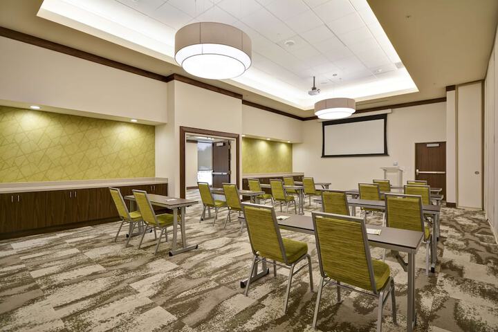 Meeting facility