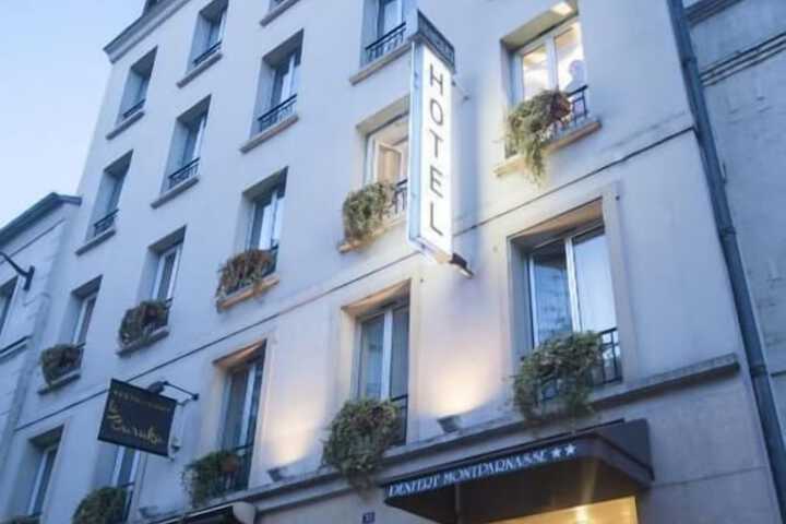 Hotel Denfert Montparnasse