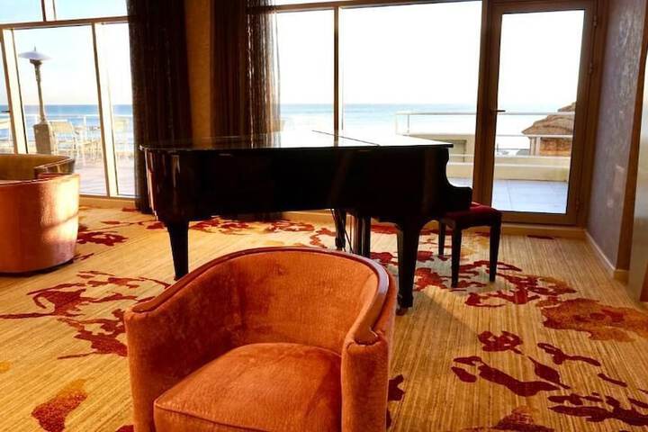 Hotel Interior 2 of 30