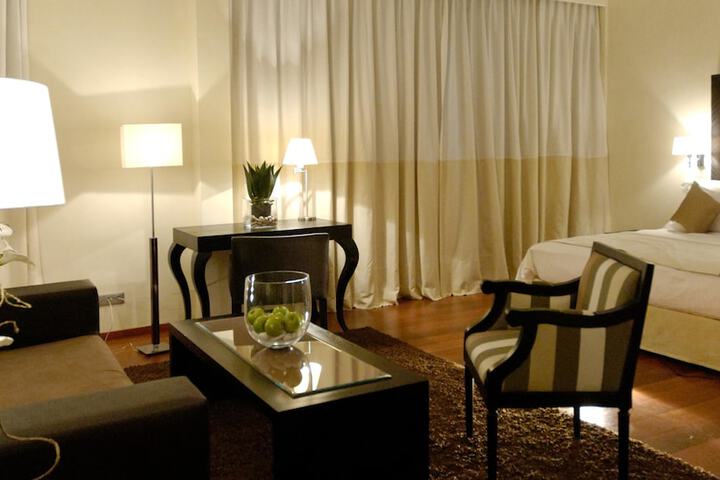 Room 15 of 49