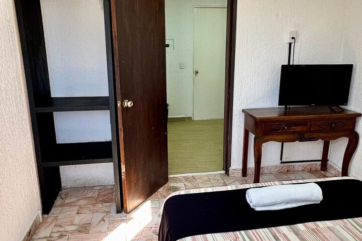 Room 48 of 71
