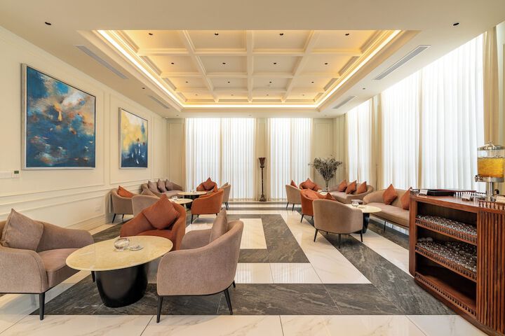 Hotel Interior 4 of 125