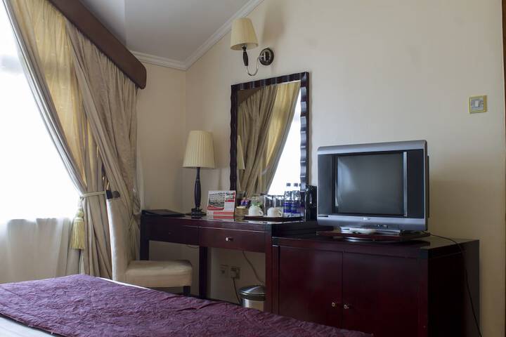 Room 19 of 96