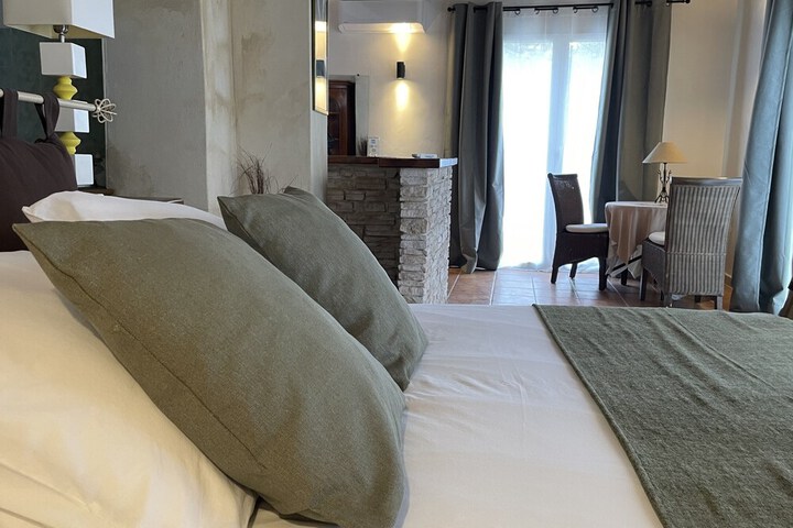 Room 14 of 62