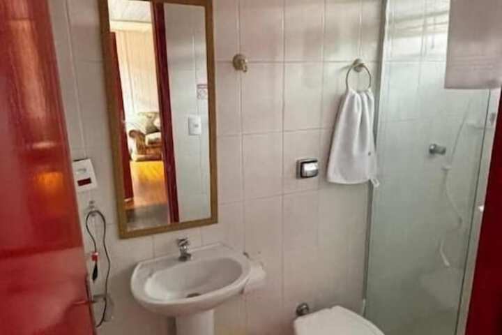 Room 44 of 60