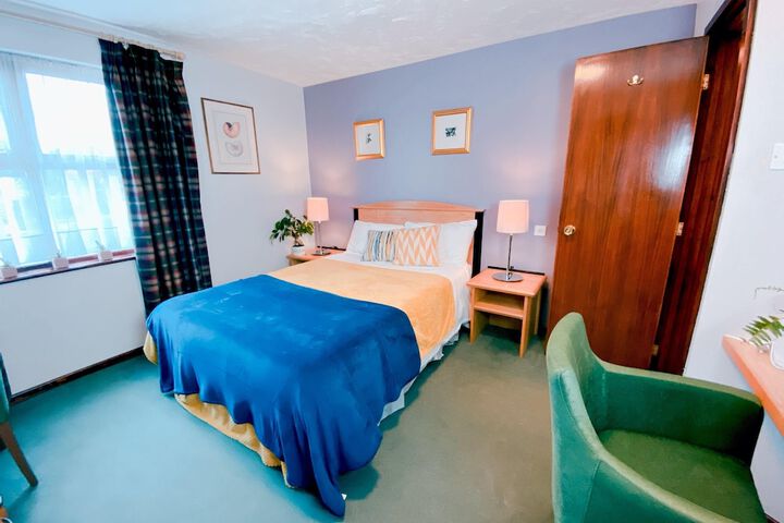 Room 15 of 38