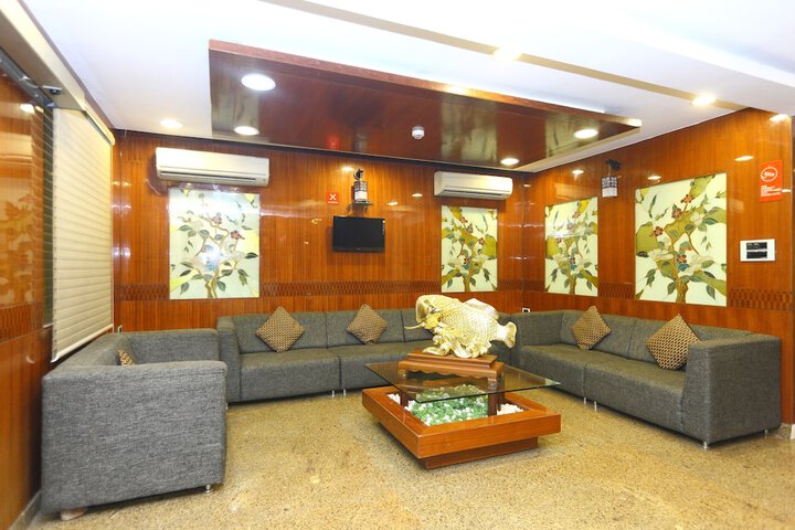 Hotel Interior 5 of 23