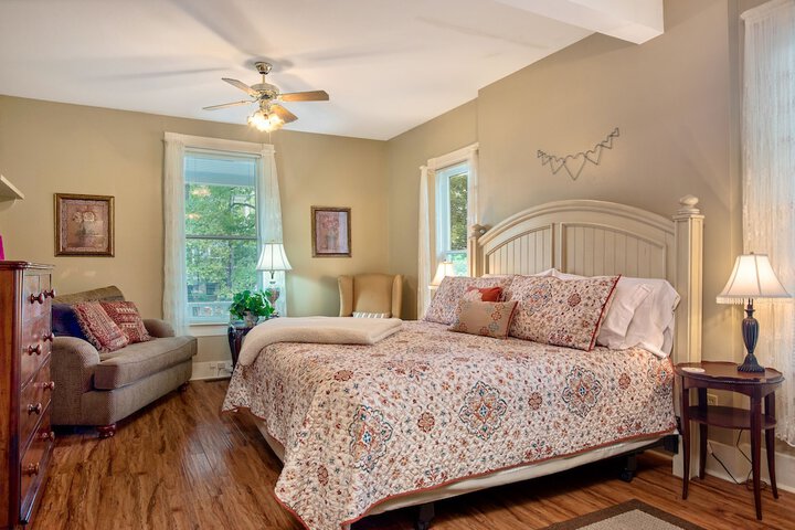 Room 20 of 75