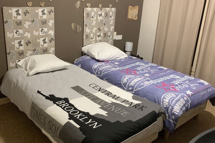 Room 7 of 31