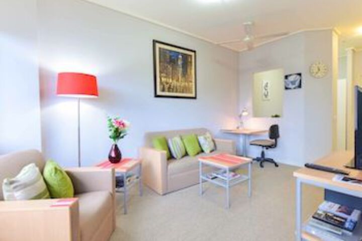 Room 3 of 12