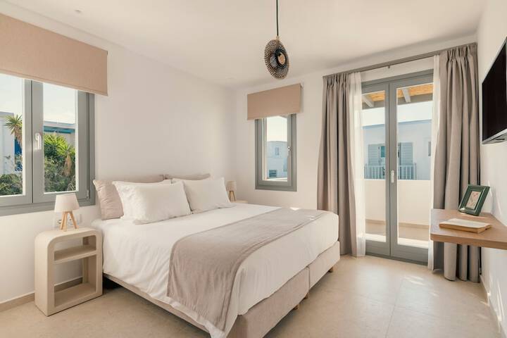 Room 9 of 37