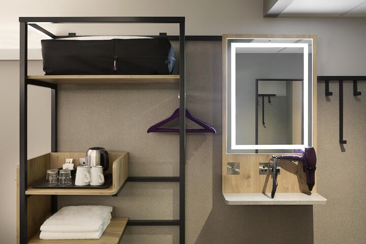 Room amenity