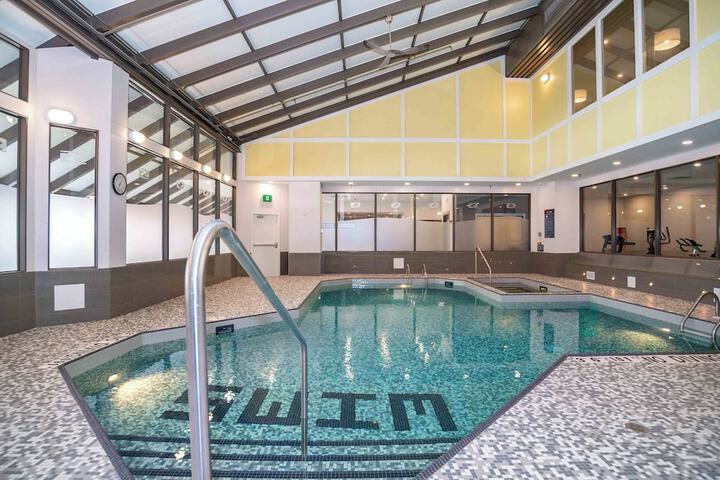 Pool 37 of 48