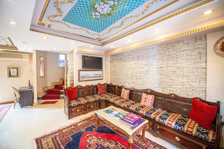 Hotel Lobby