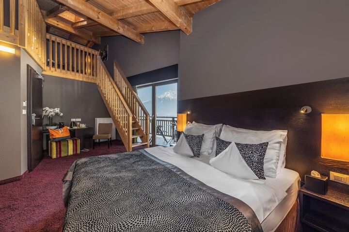 Room 20 of 83