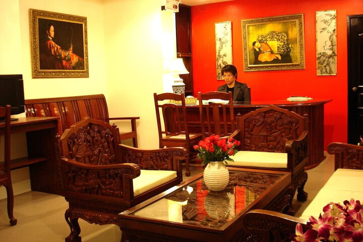 Hotel Interior 4 of 37