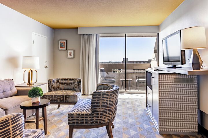 Room 20 of 65