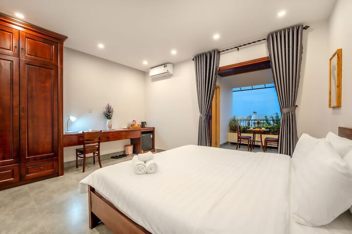 Room 16 of 59