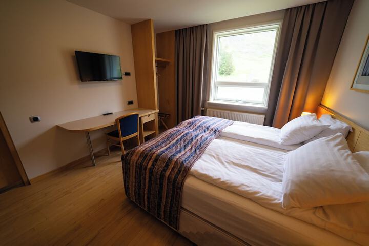 Room 15 of 74