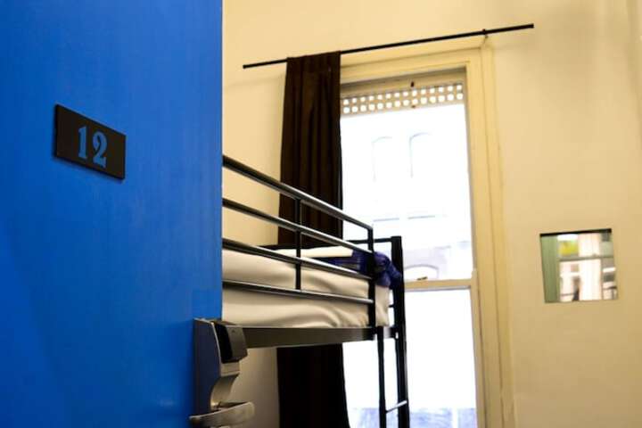 Room 12 of 42