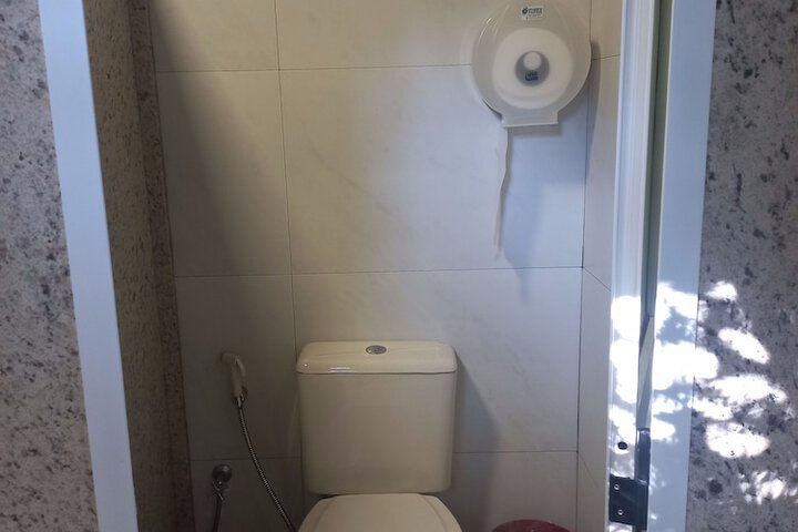 Room 103 of 114