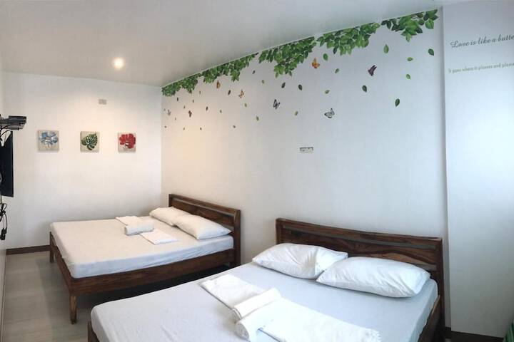 Room 10 of 45