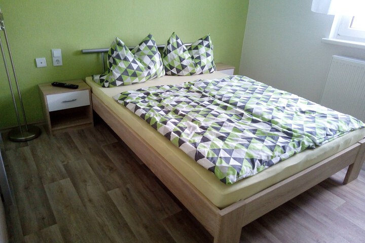 Room 9 of 60