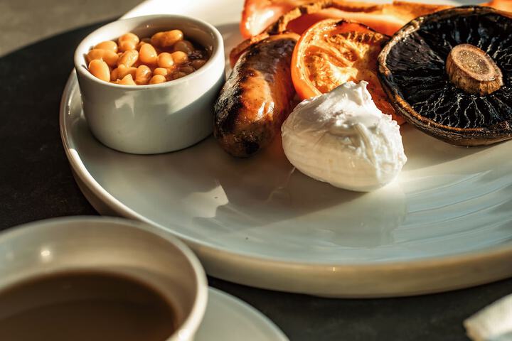 Breakfast/Coffee Service 86 of 164