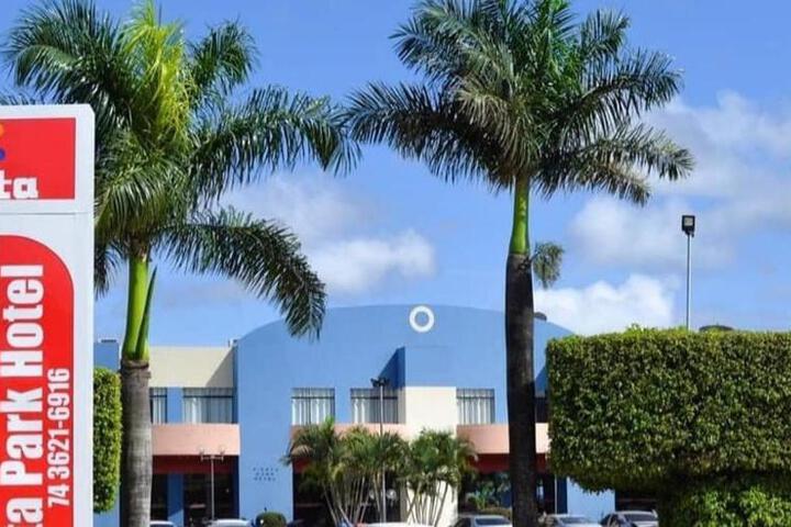 Fiesta Park Hotel