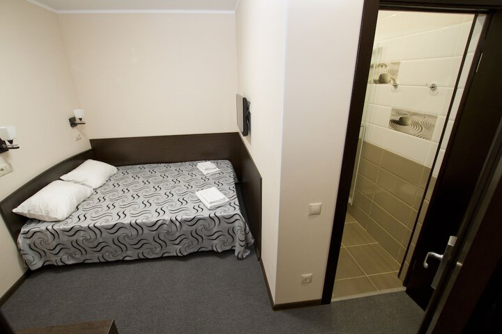 Room 8 of 51