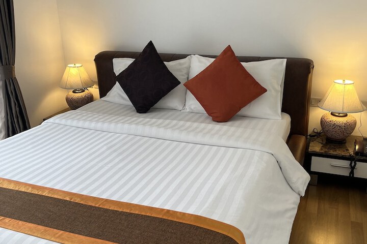 Room 12 of 55