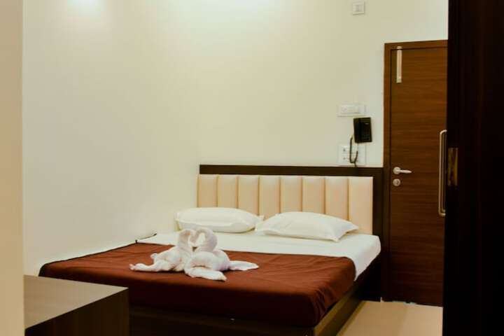 Room 20 of 34