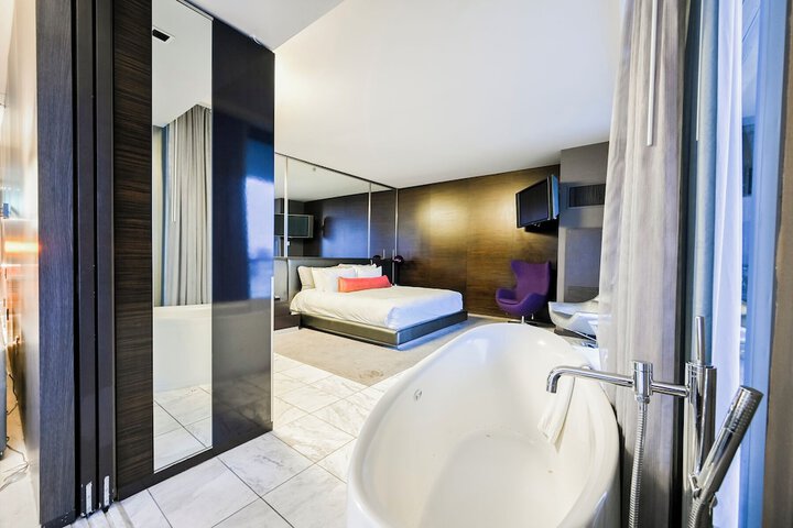 Room 86 of 484