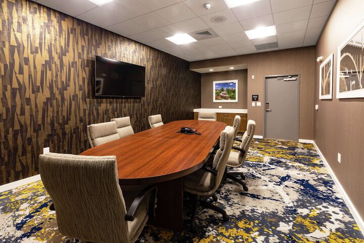 Meeting facility