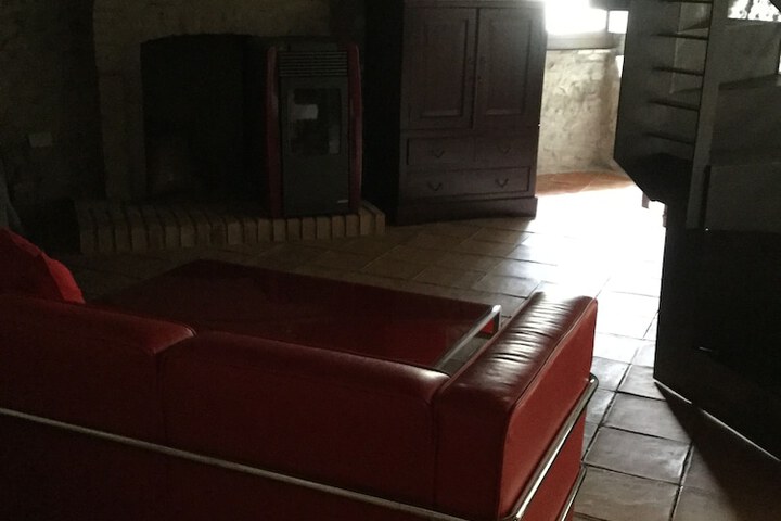 Room 25 of 155