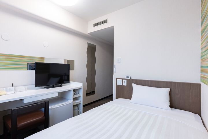 Room 19 of 52